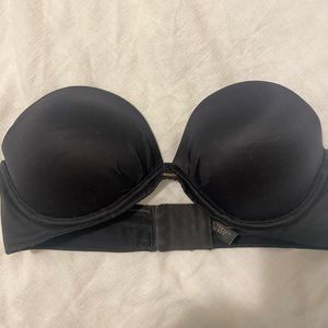 Victoria’s Secret Strapless Bra